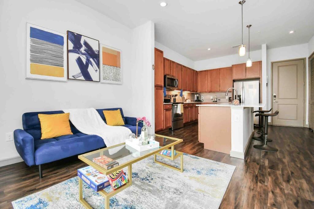 Htown Downtown Oasis Apartment Houston Exterior photo
